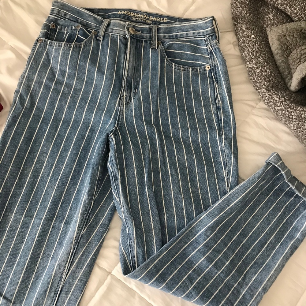 American Eagle Striped Mom Jean